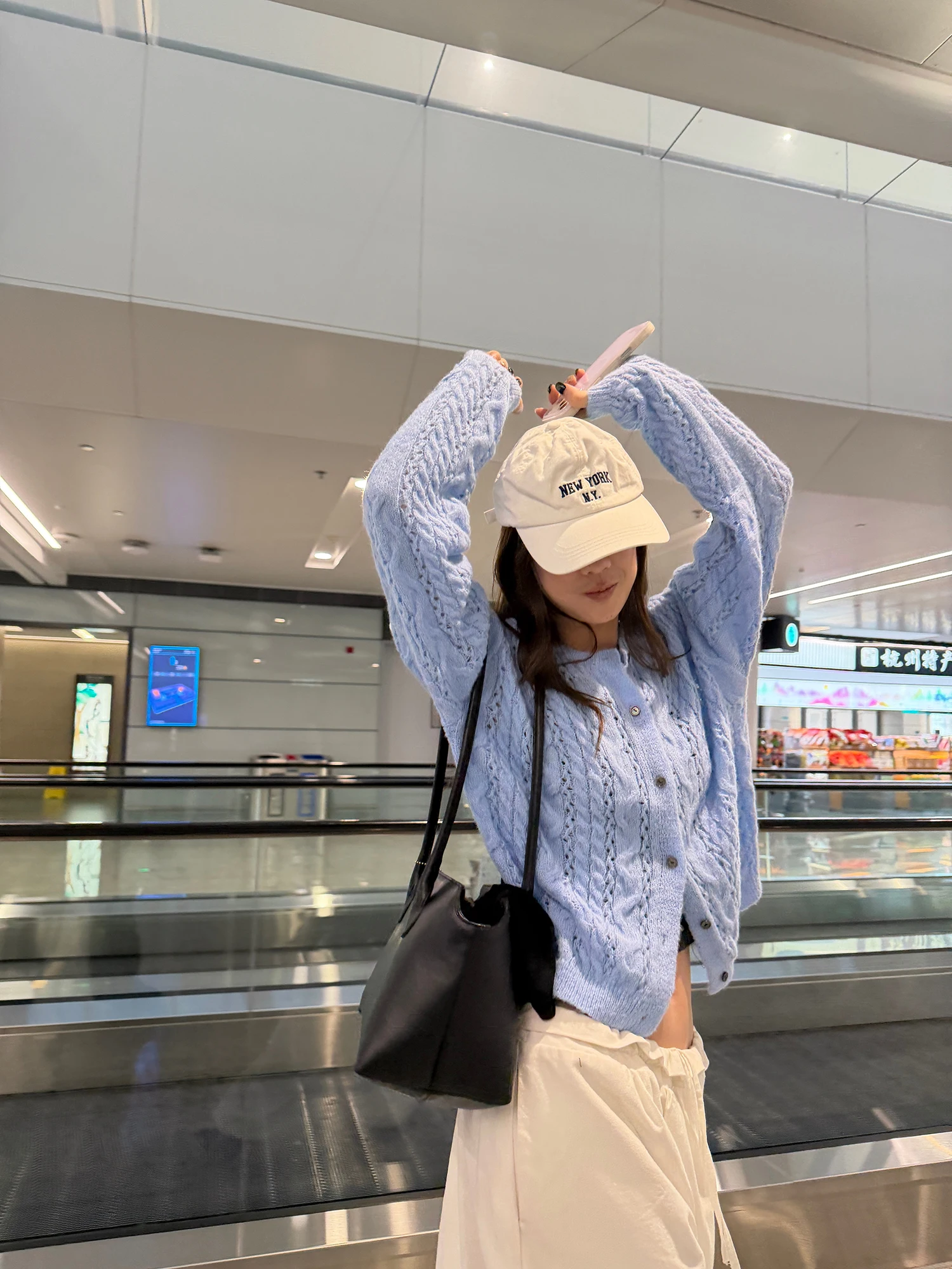 

Two-Tone Knitted Open Cardigan Hollow out round Ne Sweater Women's Loose Fit Long Sve ort Length Plaid Pattern Button up