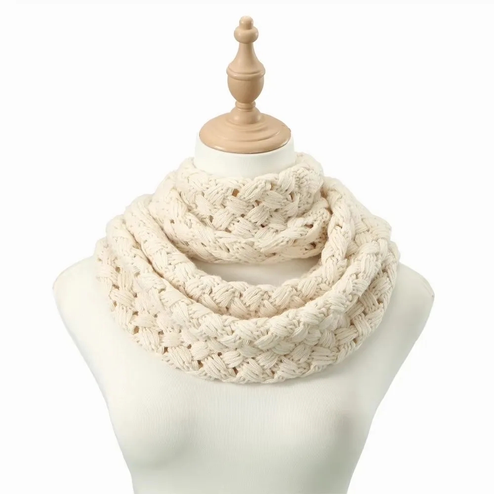 Knitted Material Knitted Ring Scarf Solid Color Thick Warm Fabric Circle Loop Scarf Versatile Wear Windproof Design