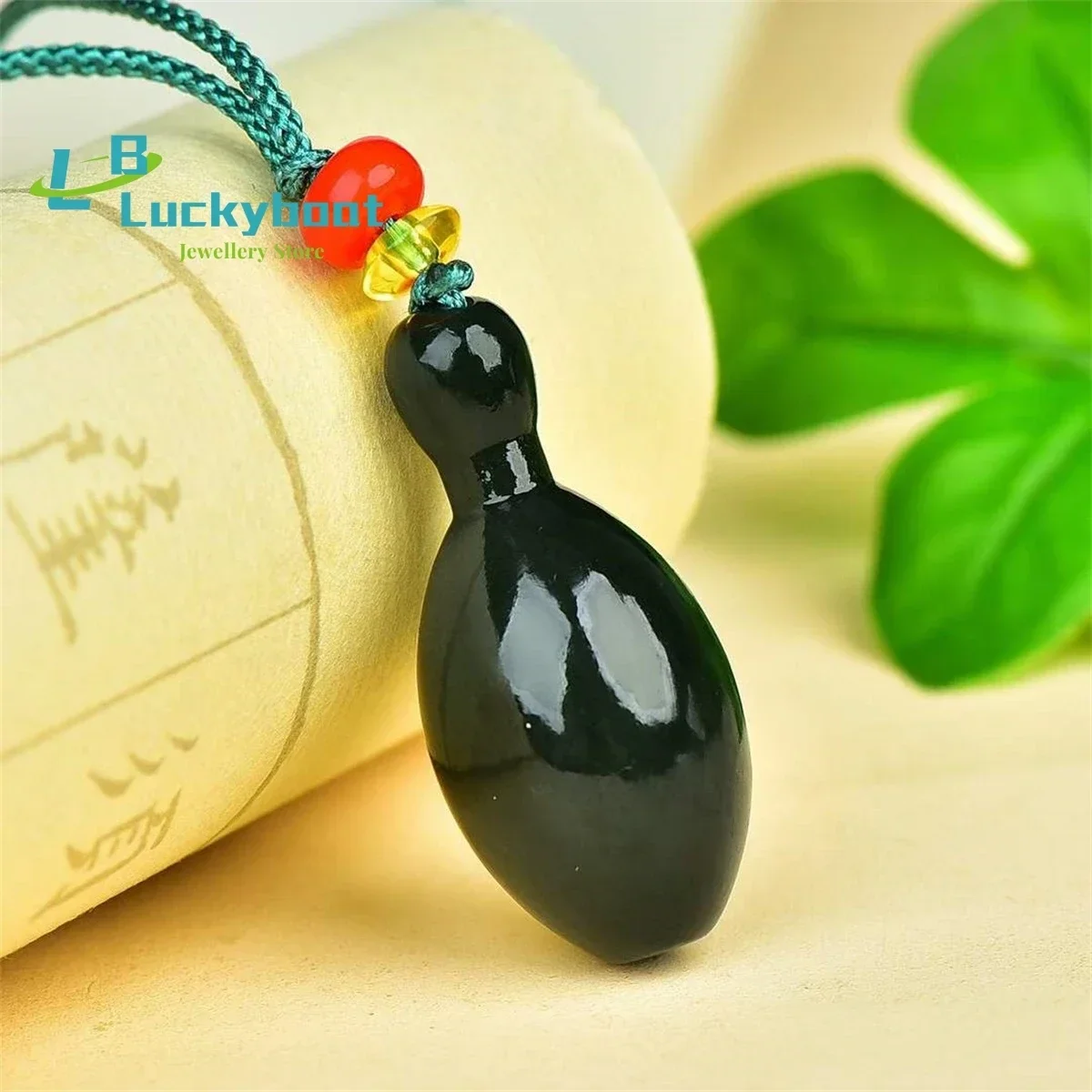 Natural Hetian Qingyu Small Medicine Bottle Pendant Simple and Personalized Exquisite and Versatile for Men and Women