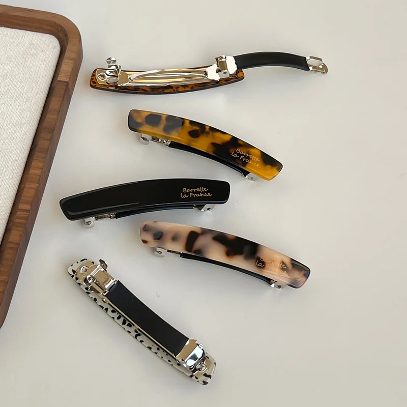 

Ацетатные заколки для волос 7 см, маленькие, с леопардовым и русалочьим принтом, для женщин, для хвоста, зажимы-крабики для затылка