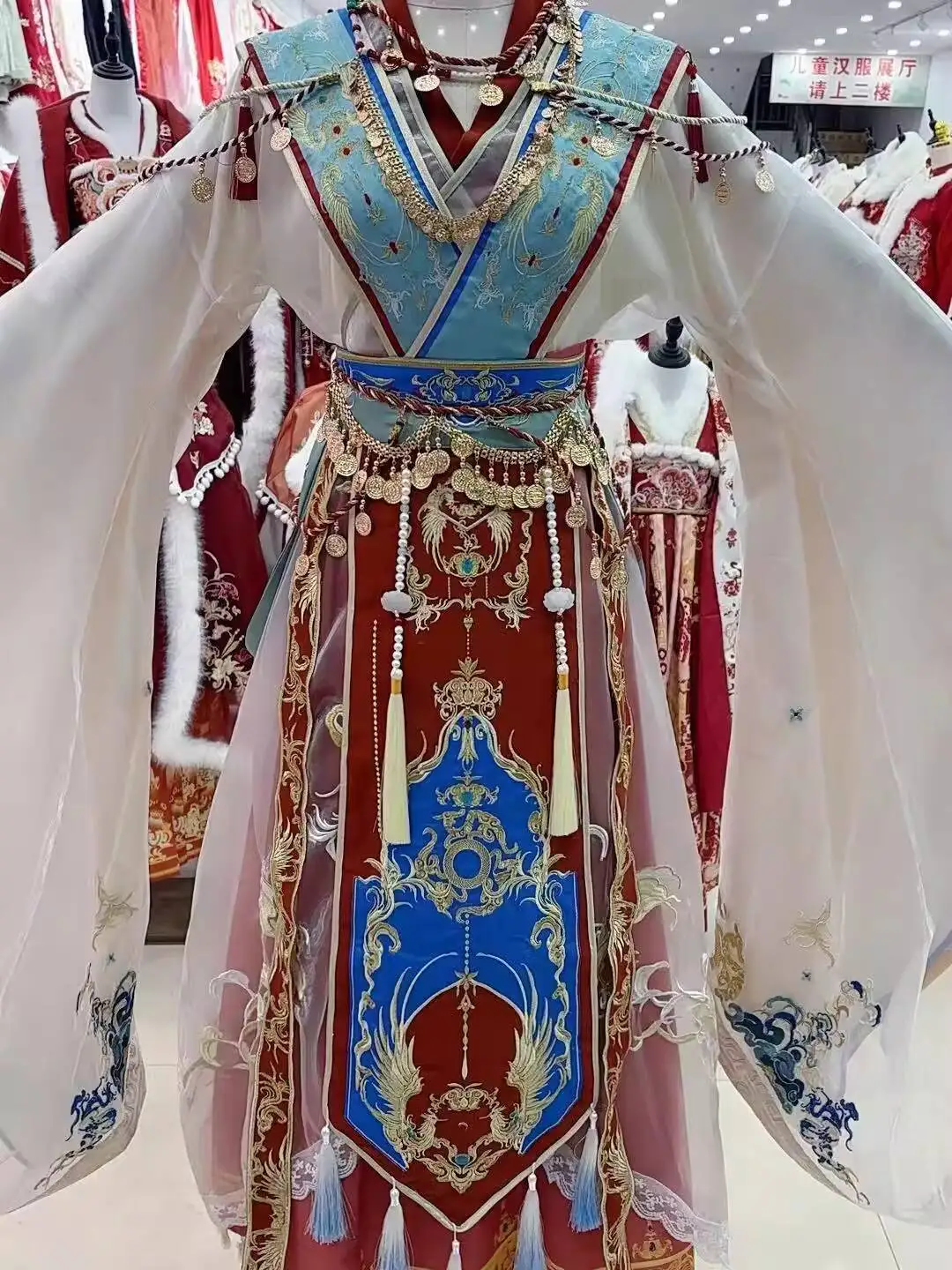 

Новый Little Immortal Hanfu женский плащ с вышивкой для тяжелой промышленности, полный комплект Fiesta, карнавал, Хэллоуин, косплей, осень и зима