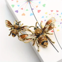 New Retro Light Luxury Bee Brooch Temperament Simple Insect Corsage Fashion Can Still Love Small Anti-slip Collar Pin