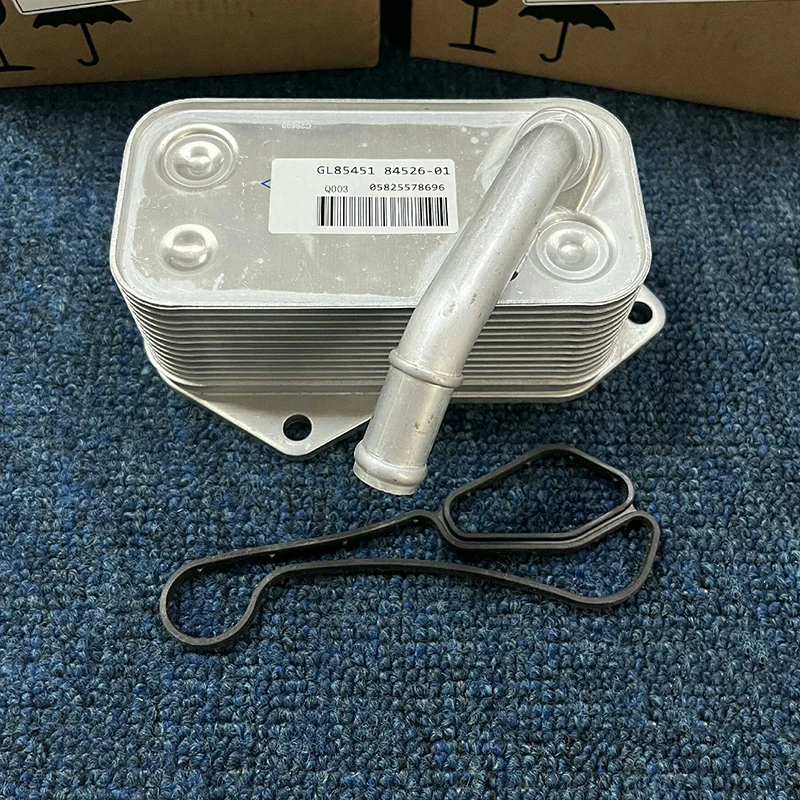 

OEM 11427525333 Масляный радиатор-теплообменник для BMW серий 1, 3, 5, 6, 7, X1, X3, X5, Z4 (F20, F30, F80, E60, F10, F11, F12, F13, F01, F02, F03, F04)