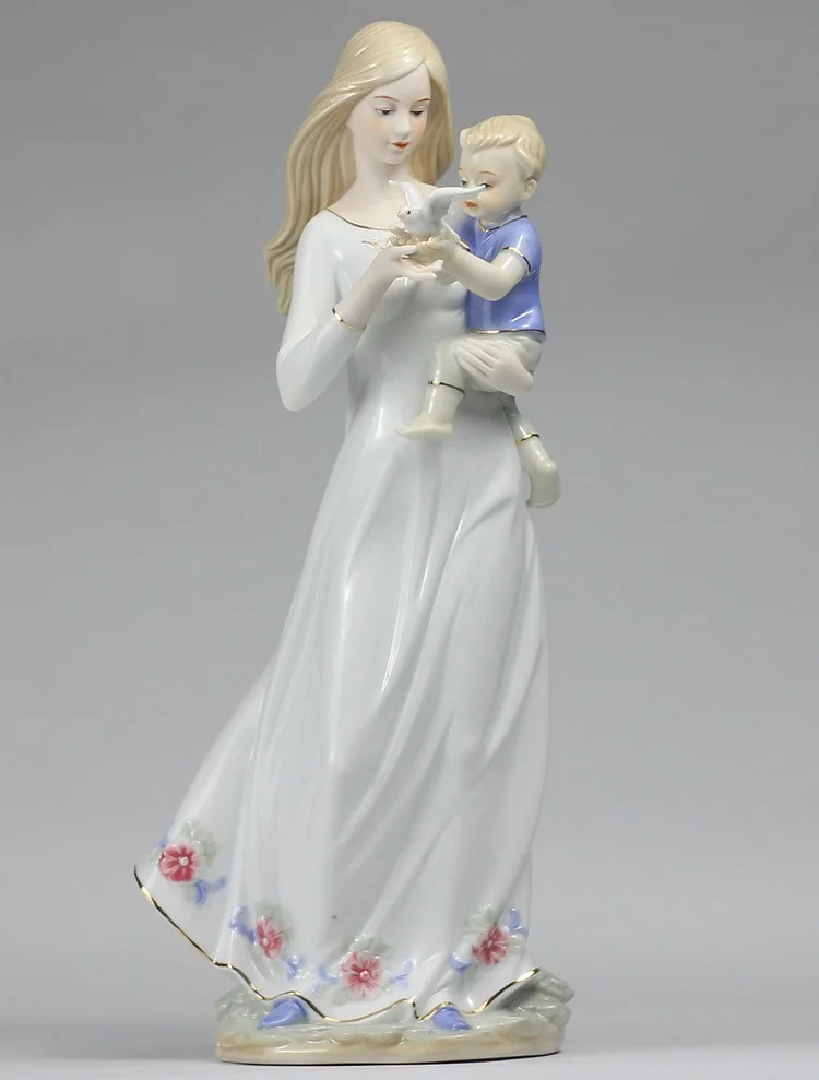 

Porcelain Mom and Son Statue Decorative Ceramics Figurine Artwork Gift Craft Embellishment Accessories Furnishing