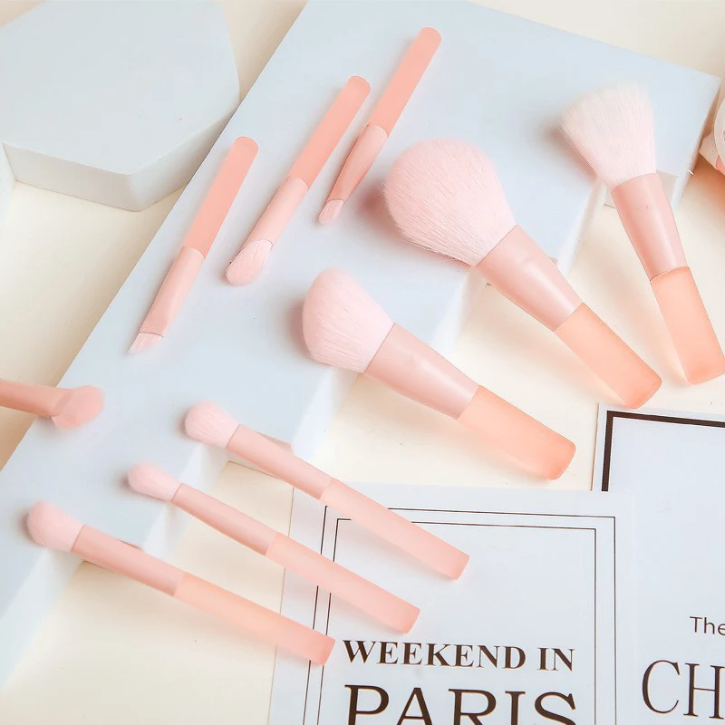 10 color Mini makeup brush Travel portable Makeup Tool - Palm Brush Professional travel makeup brush set Beauty Tools