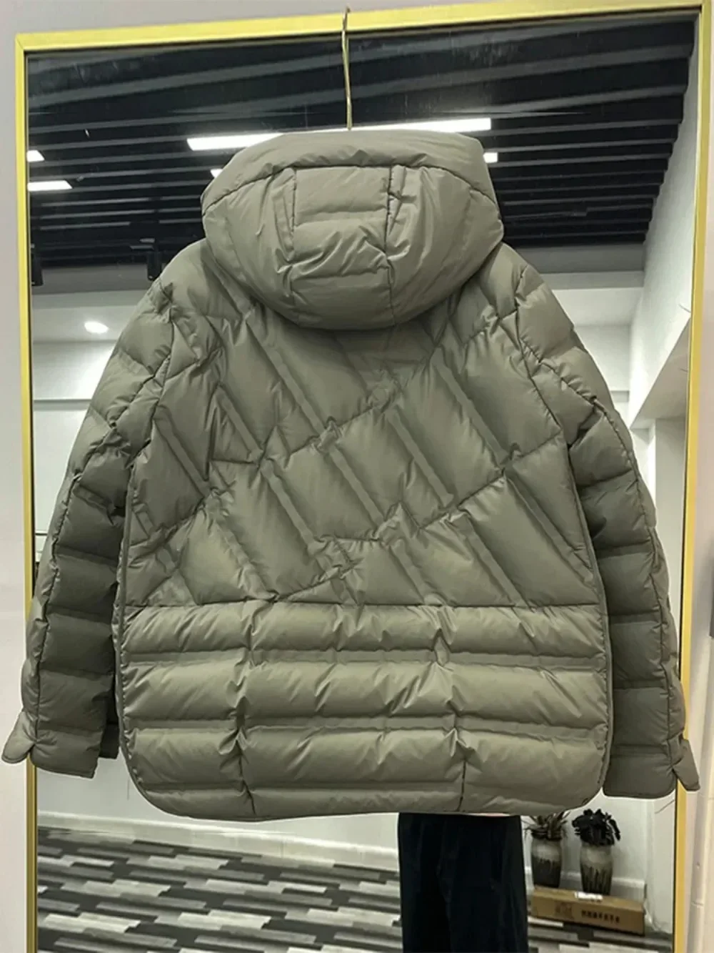 90% White Duck Down Coat Female 2024 Winter New Women Single-Breasted Puffer Jacket Fashion Casual Loose Hooded Parkas