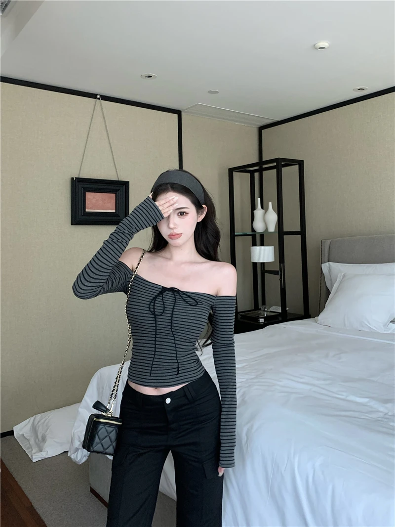 ay مخطط طويل Sve تي شيرت المرأة سليم صالح oulder Bared واحد الكتف مثير ort الكورية Sle تخفيف رداء علوي غير رسمي