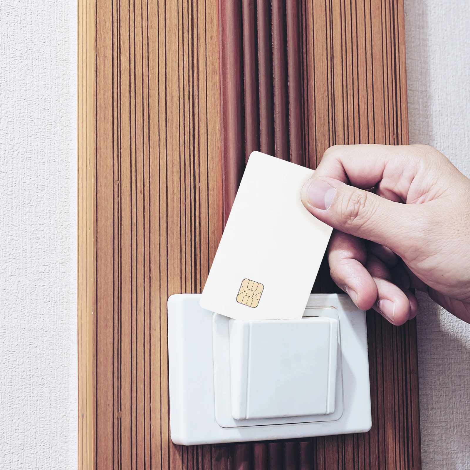 

12 Pcs IC Cards 16k Memory for Access Rooms Parking Lots Easy Install Compact Lightweight Security