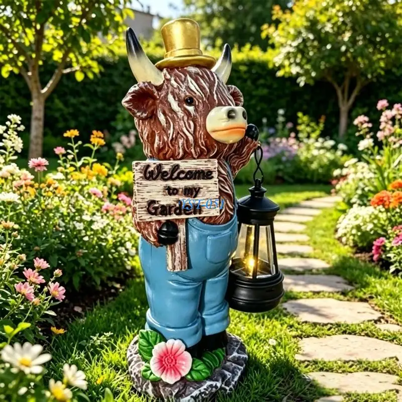 E15A Welcome Garden Cow Figure with Solar Light for Patio Entry Decor
