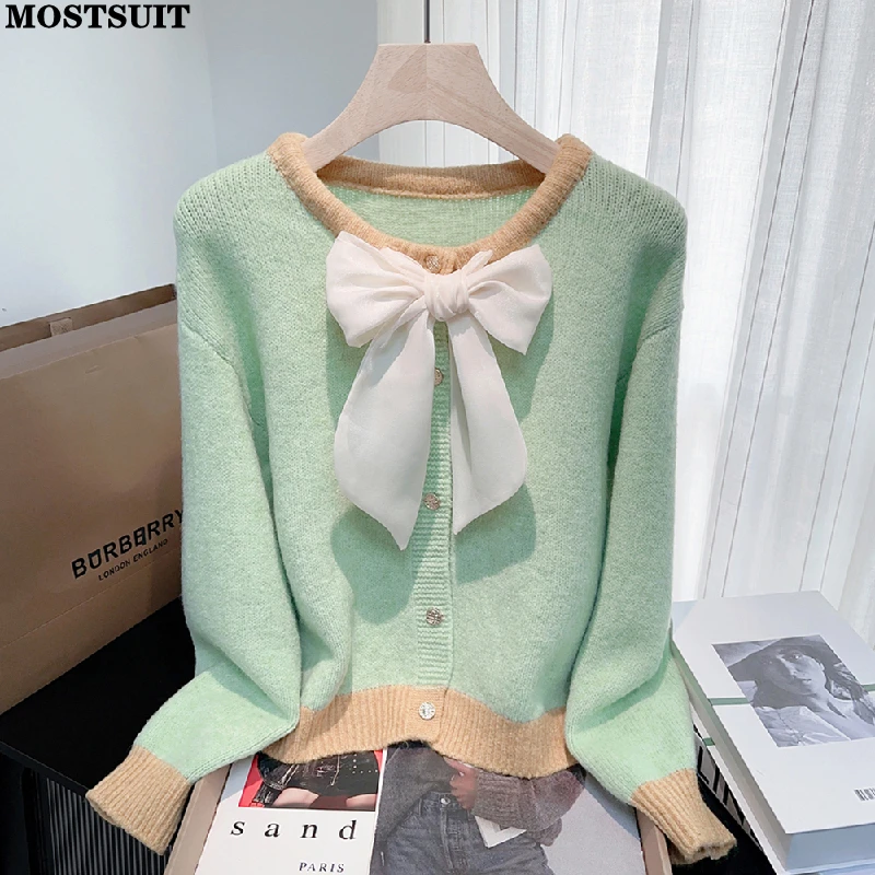 

Вязаный кардиган с галстуком-бабочкой для женщин, весна 2026, с длинным рукавом и круглым вырезом, шикарные стильные элегантные женские джемперы, топы, трикотаж