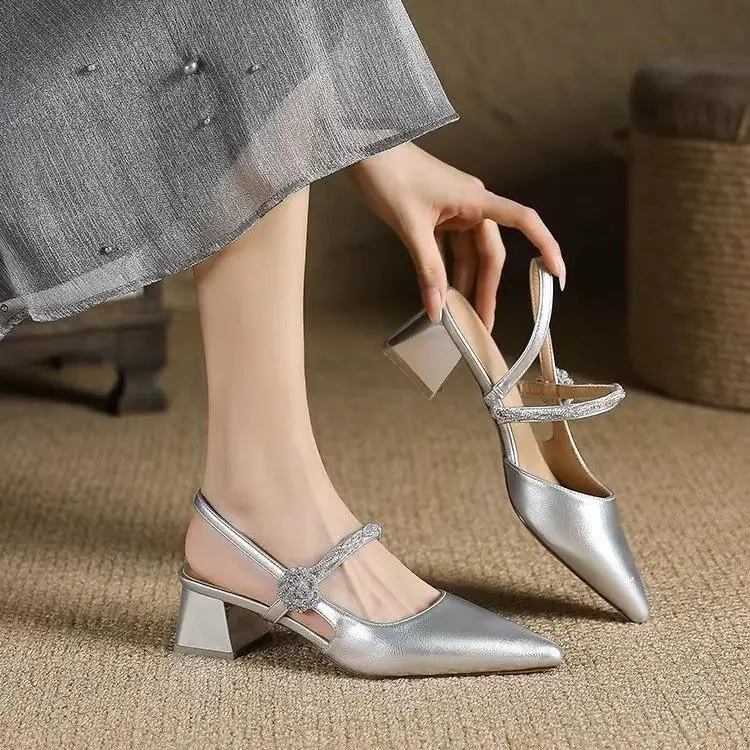 Sandalias de tacón Beige 2024, zapatos de mujer con punta cerrada, alpargatas Med, plataforma negra, nuevo bloque abierto de alta moda, elástico plateado B