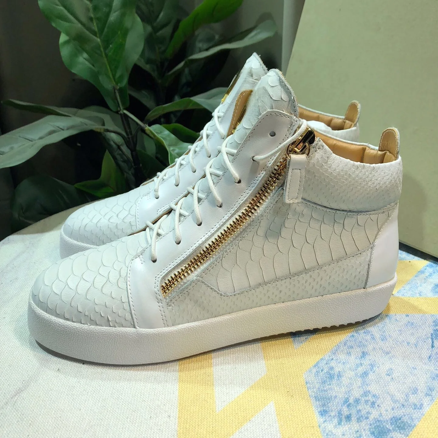 

Top Hight Quality Casual Sneakers For Men and Women Real Leather Brand Designer Unisex Tennis Shoes GZ Zipper Loafer Shoes G601