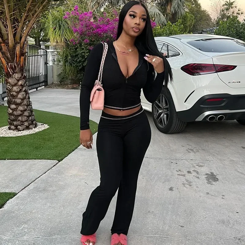 

Осень 2025 г., женский однотонный комплект из 2 предметов, спортивные костюмы, толстовки с капюшоном на молнии и длинными рукавами, топ + брюки-клеш, повседневные спортивные костюмы