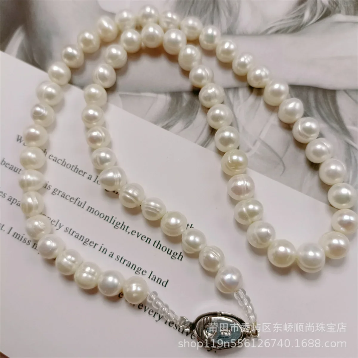 8-9mm Near Round White Natural Freshwater Pearl Necklace Red/Green Waterdrop Chalcedony Bracelet Earrings for Mother Jewelry Set