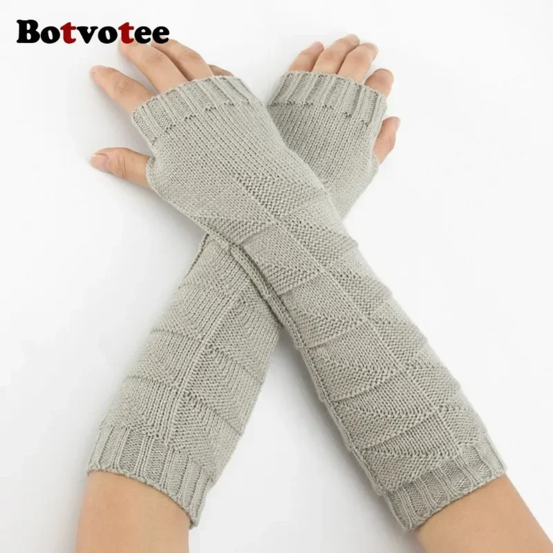 

Botvotee Sleeves for Women Y2k Chunky Knit Arm Warmers Fingerless Gloves for Winter Unisex Wrist Covers with Triangle Design