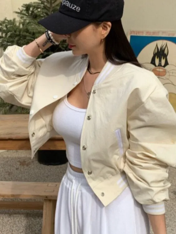 Chic Sweet Baseball Style Short Jacket Unique Design Polyester Fiber Ladies Fashion Outerwear Dongda Gate 2026 Autumn Collection