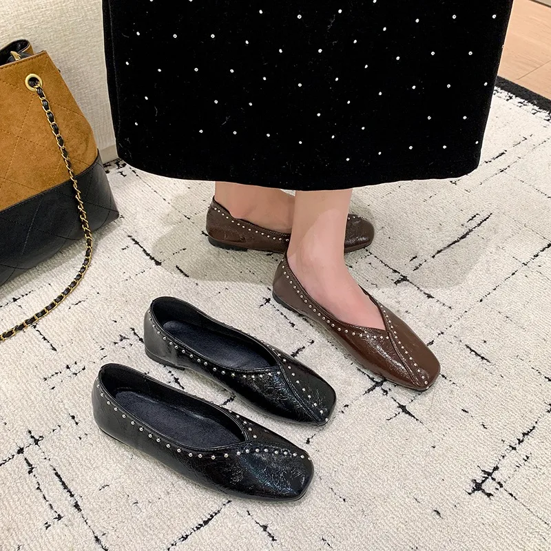 Spring Autumn Retro Metal Square Toe Women's Flats and Loafers 2026 Fashion Simple Lightweight Comfort Women Shoes Сабо Женские