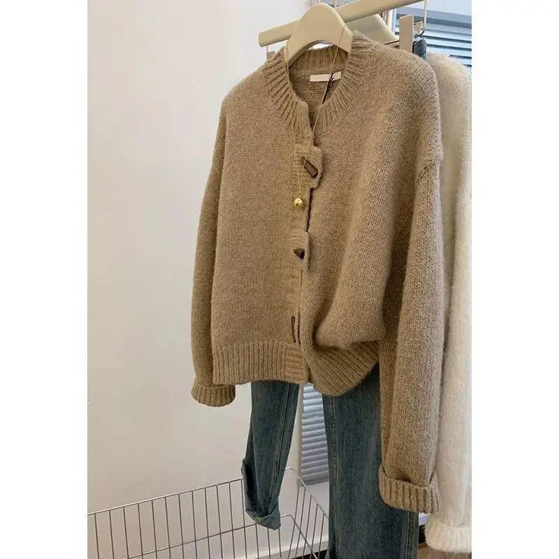 Versatile Hallyu Sweet Street Style New Korea Cute Daily Cardigan for Women Leisure Exquisite Outdoor Version Retr Light Luxury