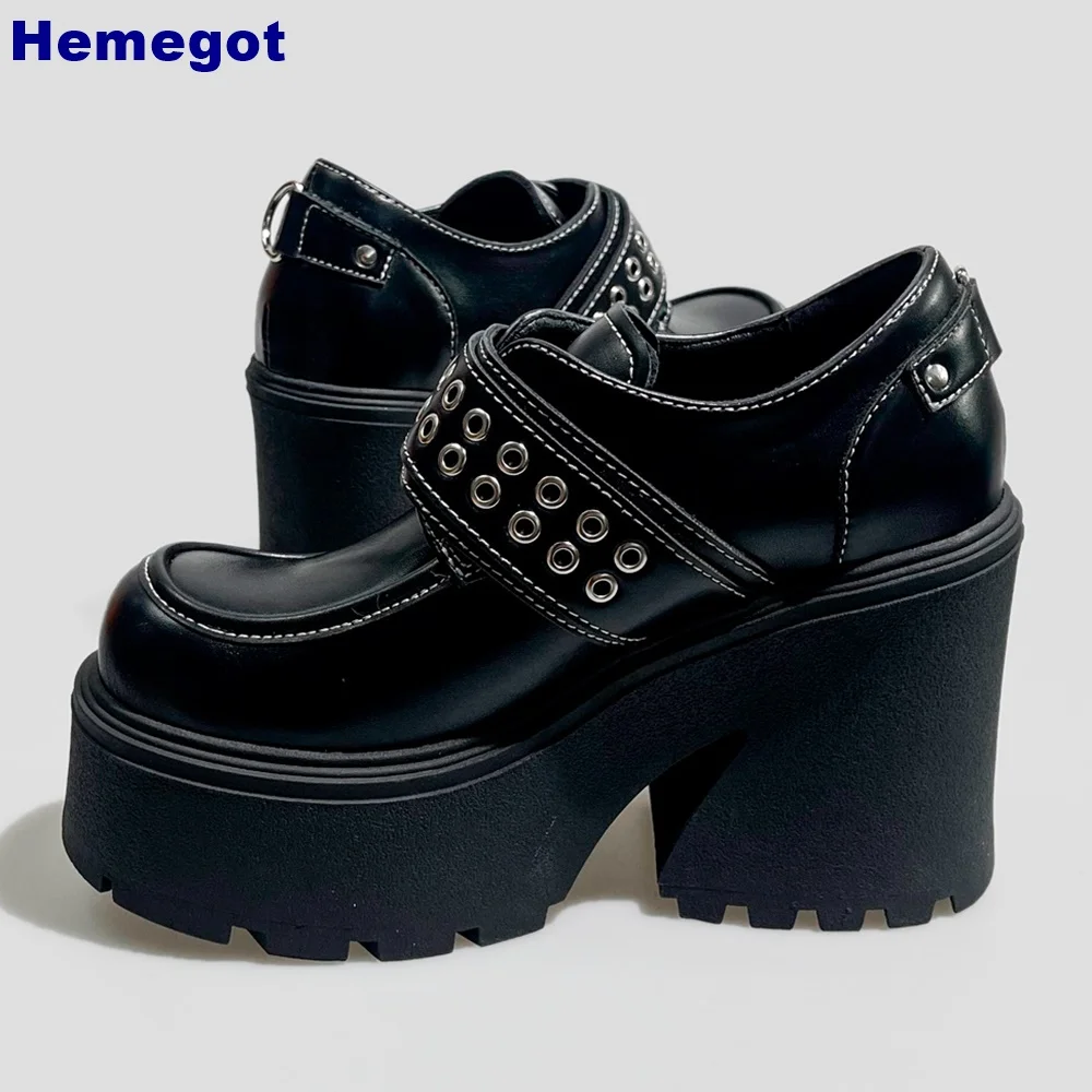 Gothic Pumps 2024 New Punk Street Belt Buckle Thick Heel Leather Shoes Black Fashion Women's Short Boots