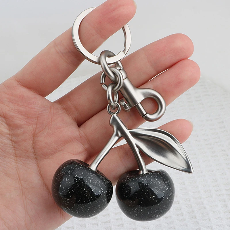 1PC Torba podróżna Samochodowa Charms Letnie Wiśnie Brelok do kluczy Czarna Wiśnia Brelok do kluczy Akcesoria Dla Mężczyzn Kobiety Biżuteria Prezenty