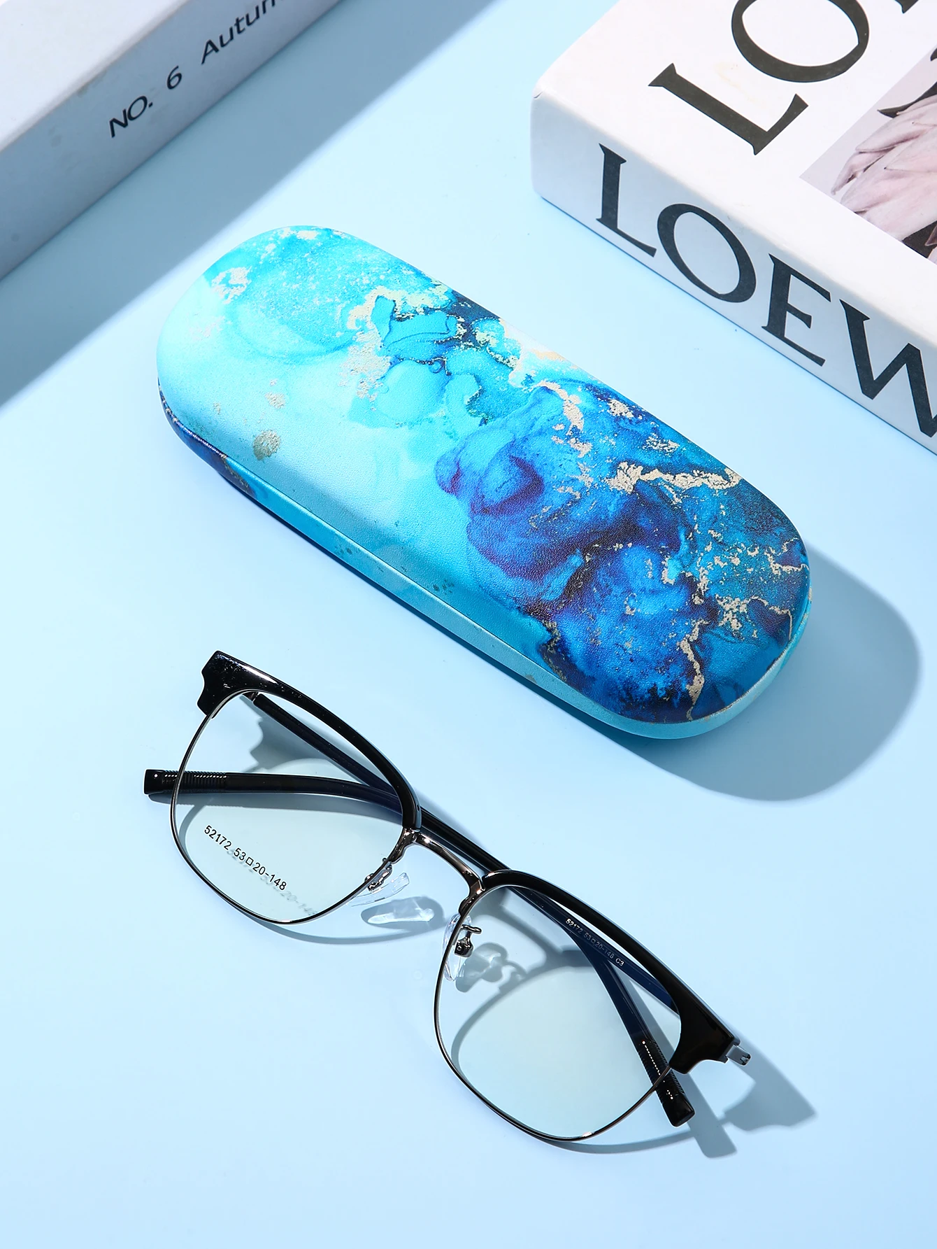 1pc Chic Graffiti Ripple Print Fashion Glasses Case Durable Waterproof & Portable Protective Eyewear Holder Box for Women Men