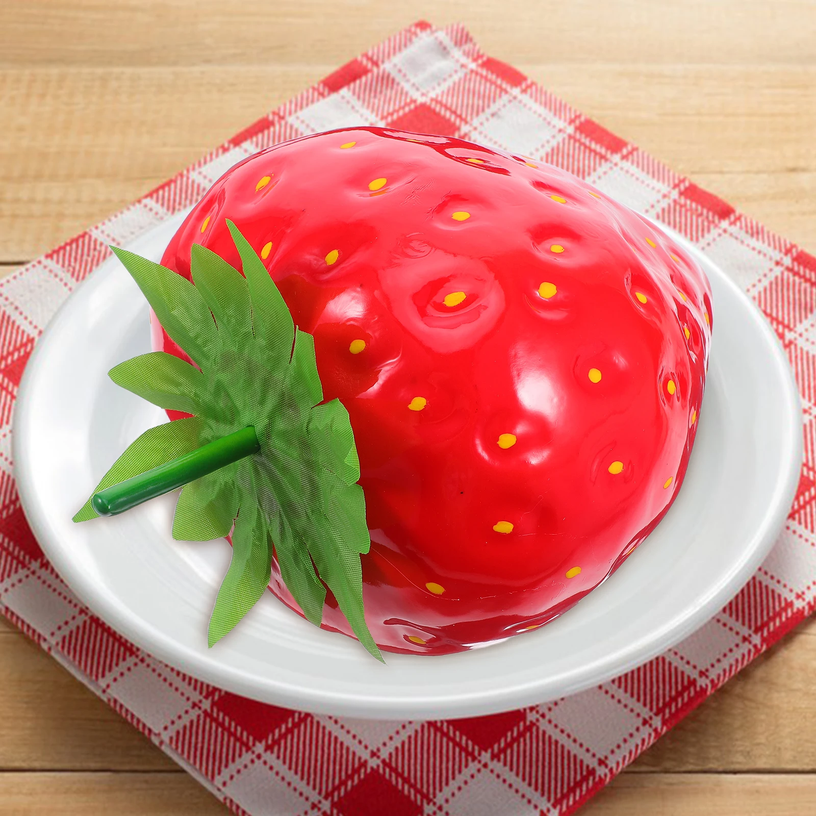 

Simulated Strawberry Supplies Faux Strawberries Foam Artificial With Stem Fake Realistic Strawberry Decorative Ornament