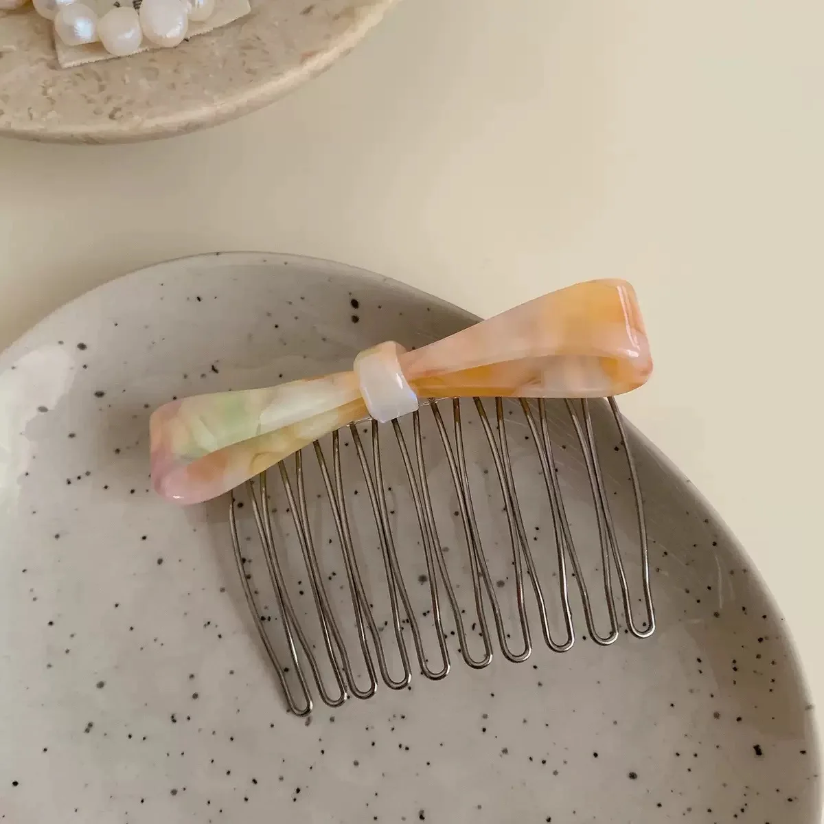 1 Stück Koreanischer Haarkamm mit Schmetterlings-Schleife aus strukturiertem Acetat für Pony, Stirnfrisuren und halb aufgesteckte Haardekoration – Detail 7