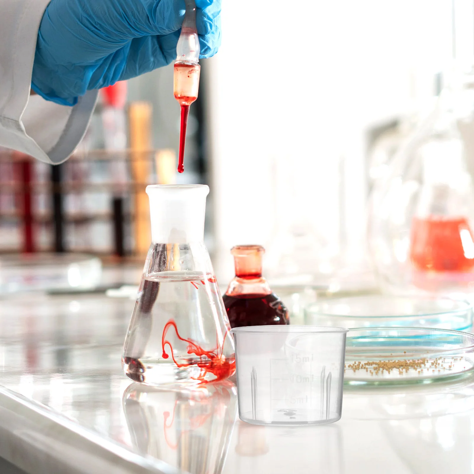 

100 Pcs Plastic Measuring Cup Beaker Cups Beakers Laboratory Measure Small