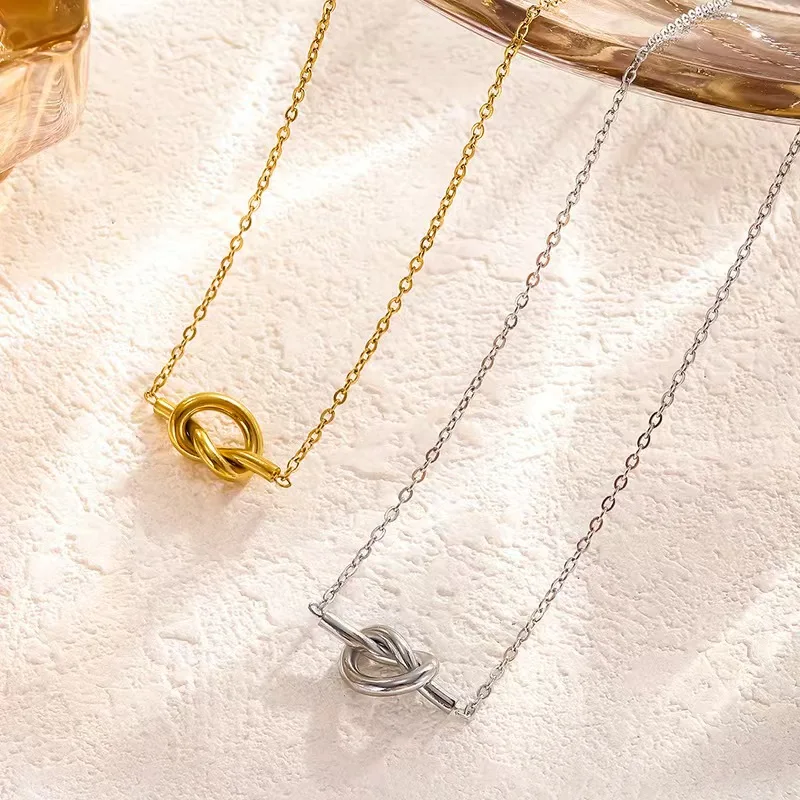 Collar de cadena con nudo infinito de acero inoxidable chapado en oro de 18 quilates, gargantilla con colgante circular retorcido, joyería barata de moda para mujer que no se decolora