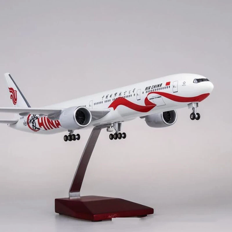 47cm B777 Air China Airlines 1:157 Scale Aircraft Model with Light and Wheel Diecast Resin Airplane Collection Display Gift
