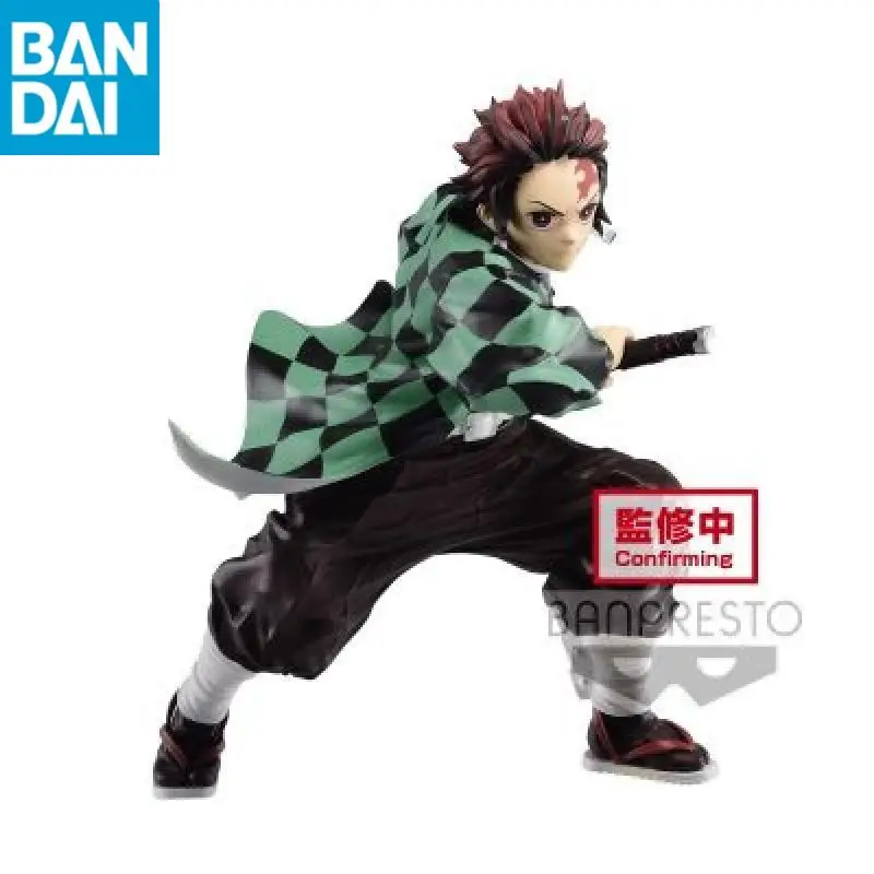 本物のバンダイナムコバンプレストデーモンスレイヤーマキシマティック竈門炭治郎 Pvc 18 センチメートルフィギュアアニメモデルデスクトップ装飾ギフト人形おもちゃ