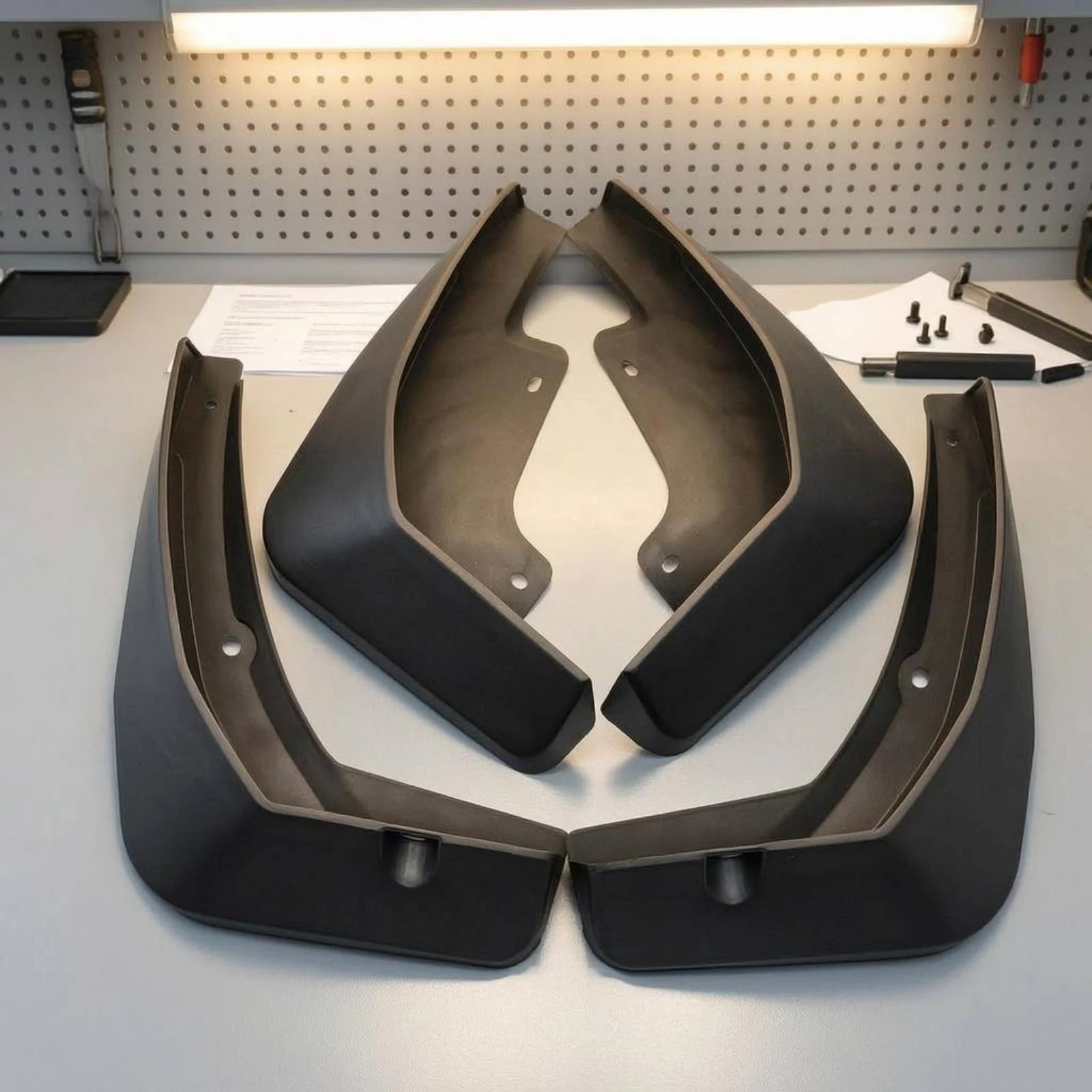 

4 Pieces Black Mud Flaps Matte Finish Curved Wheel-Arch Mud Flaps Body Panel Splash Guards Debris Guard Auto Part No Drilling