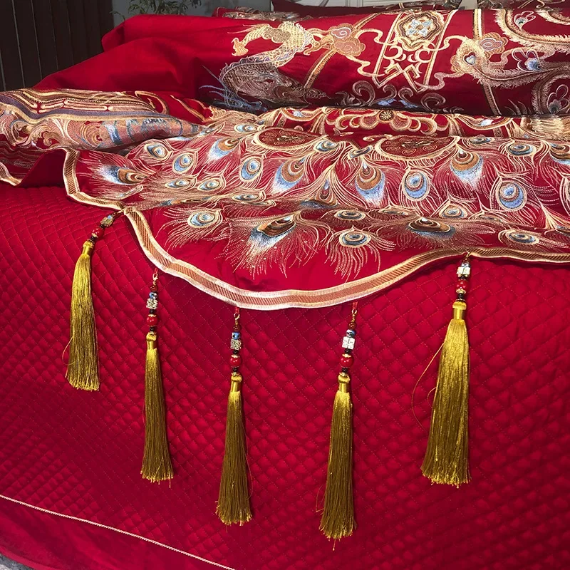 Heavy Industry Embroidery New Chinese Embroidery Cotton Wedding Wedding Four-piece Set Red  Quilt Set