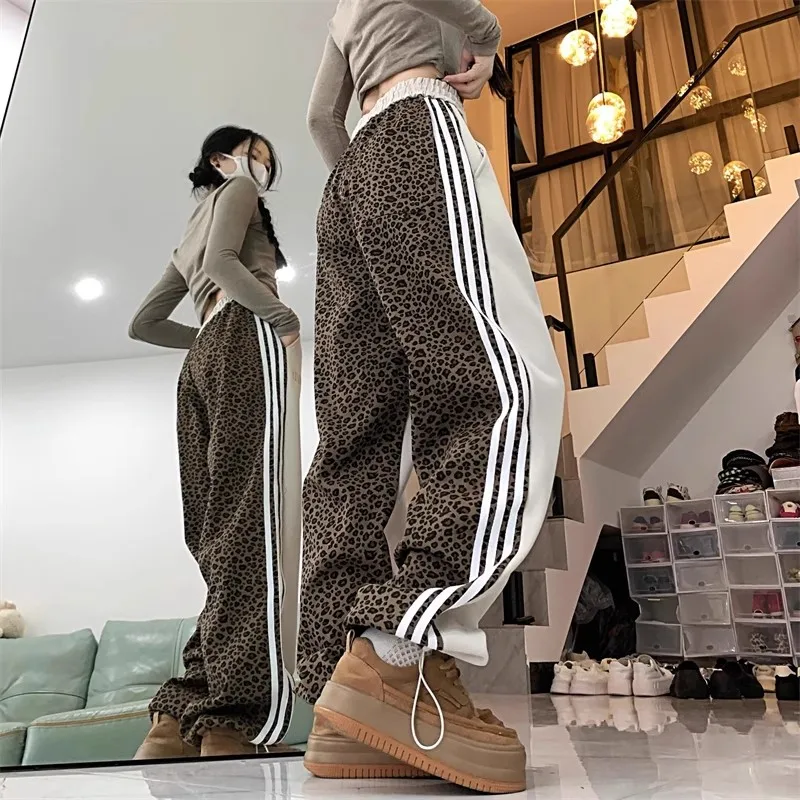 

Thicken Leopard Pattern Print Design Vintage Jeans Women Autumn And Winter Personalized Fashion Straight Leg Pants Streetwear