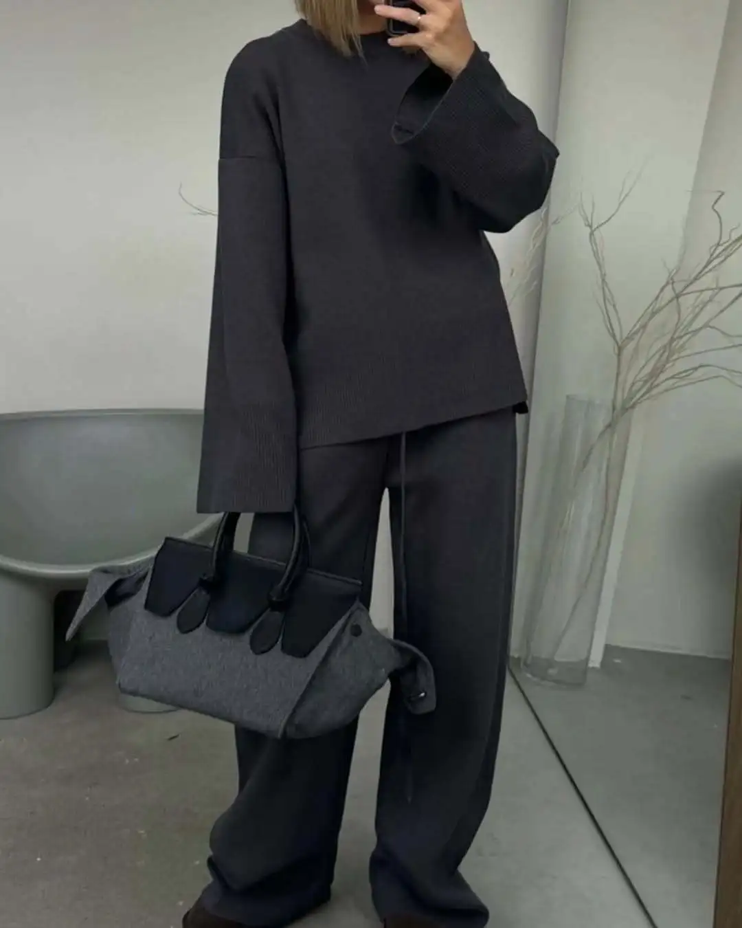 Costumes tricotés de Style paresseux pour femmes, ensemble deux pièces décontracté, pull à col rond et pantalon à jambes larges, tenues pour femmes, automne