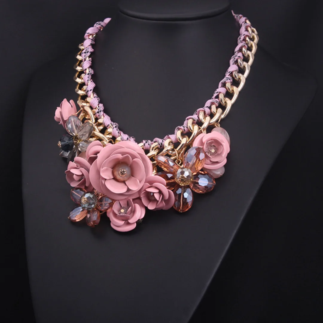 European and American Pink Flower Gemstone Multi-layer Exaggerated Necklace Short Collarbone Fashionable Women\'s Accessory