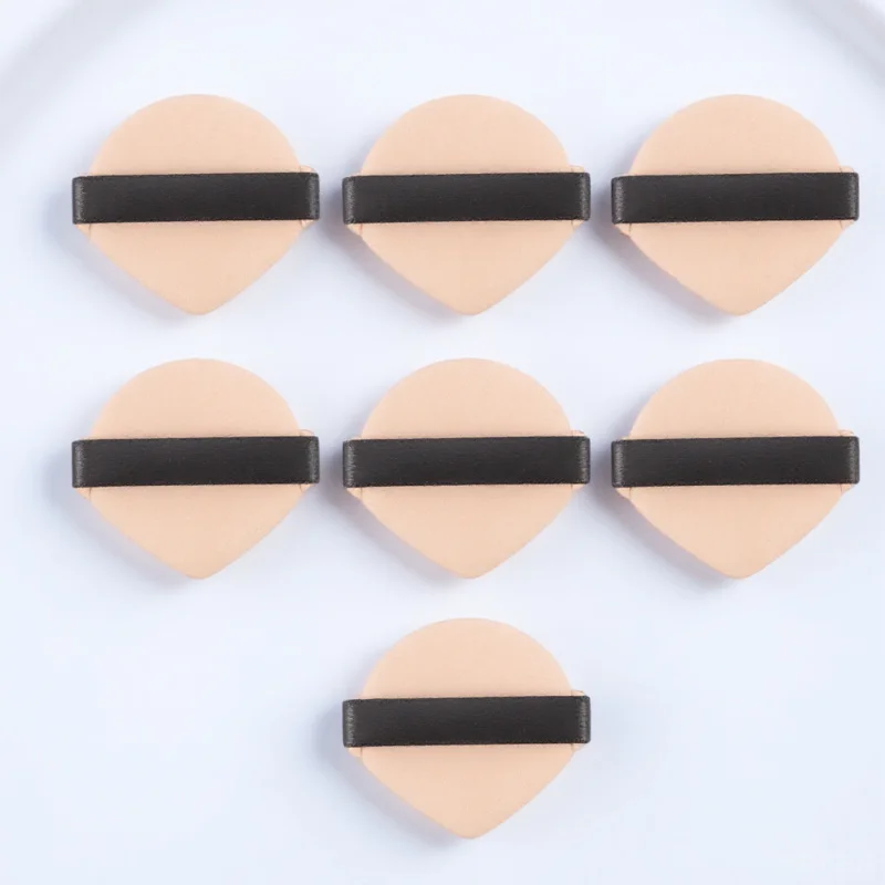 

7Pcs Dual-Sided Powder Dense Elastic Sponges for Even Foundation Blending Ideal for on-The-Go Makeup Long-Lasting