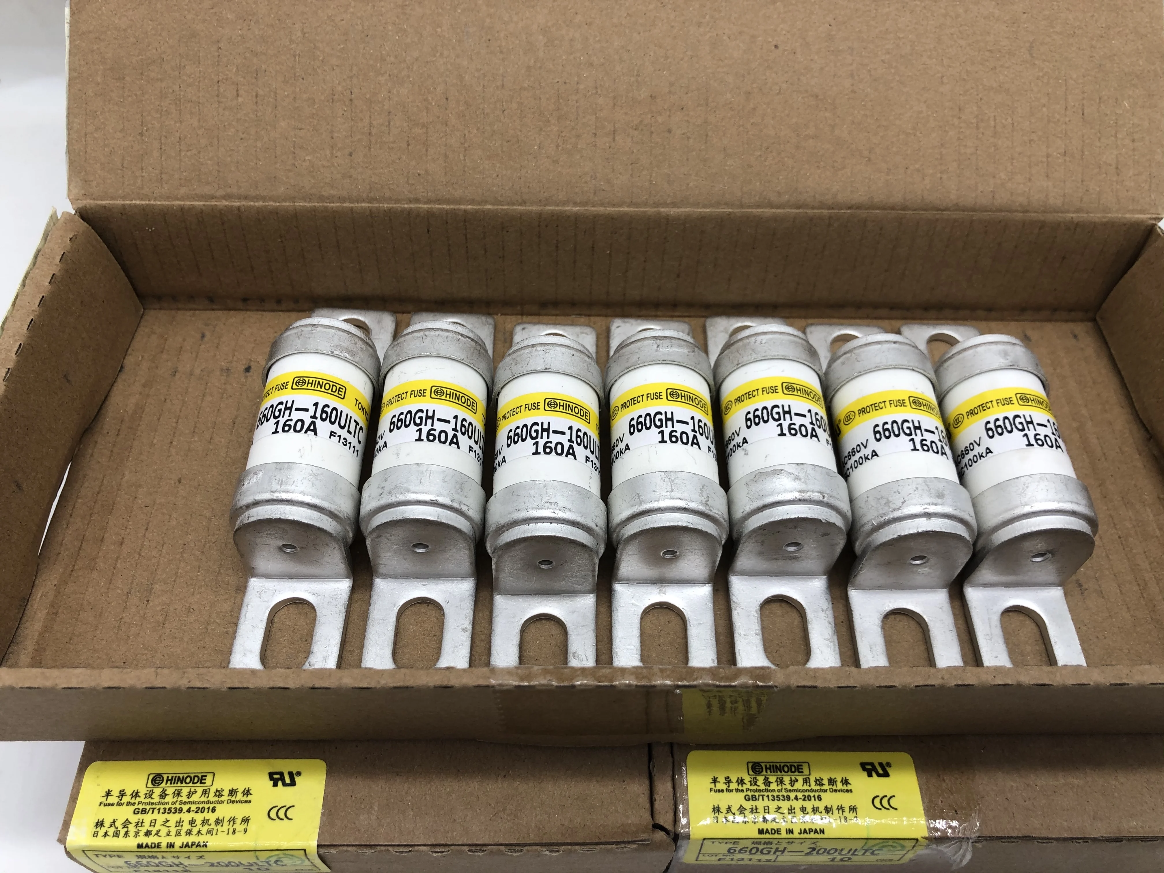 New Fuses 660GH-160ULTC  Bulk Purchase Big Discount $24.88/3Pieces