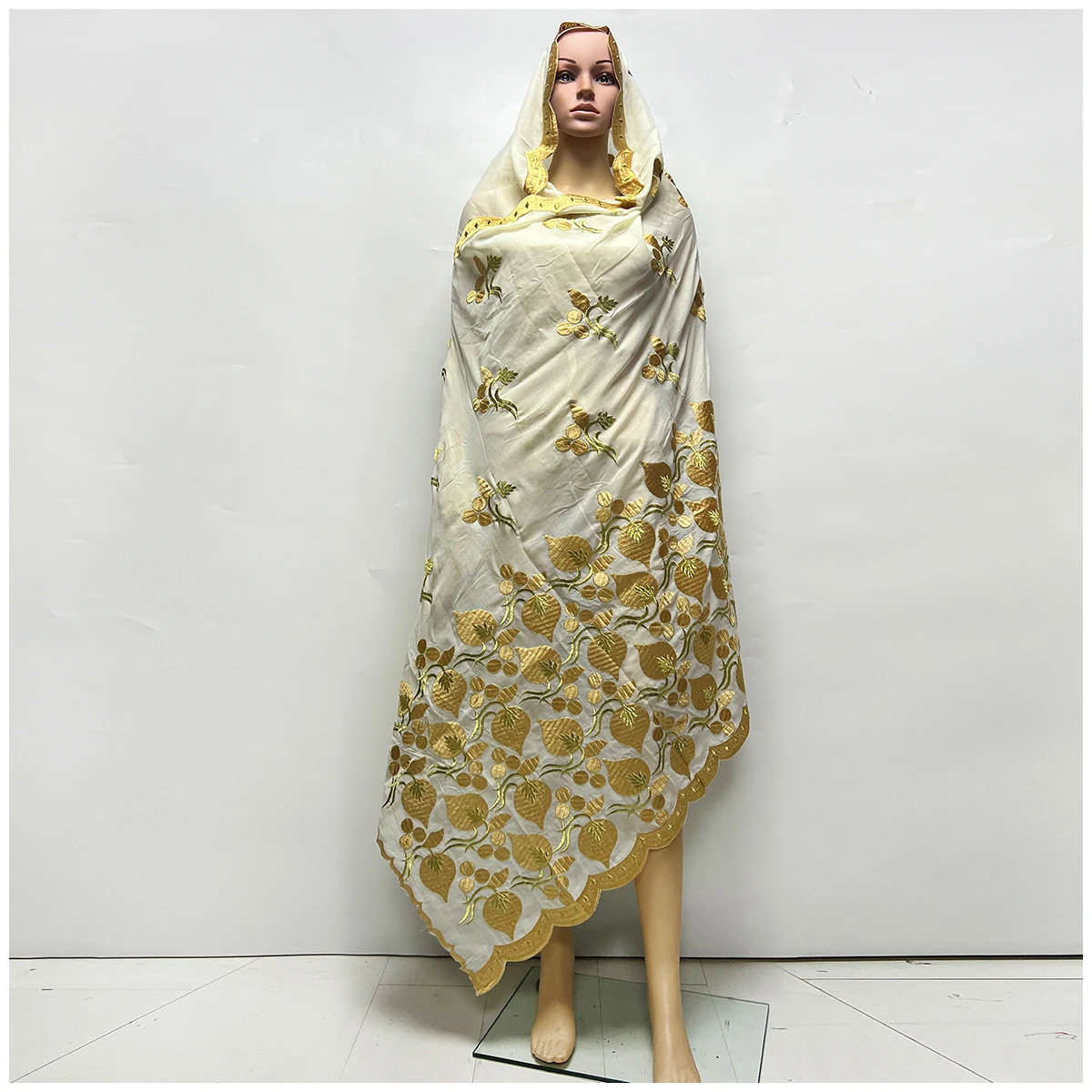 Sciarpa musulmana Hijab da donna africana Tessuto di cotone 100% di alta qualità Sciarpa ricamata in filo di cotone rayon Dubai Stile eccellente