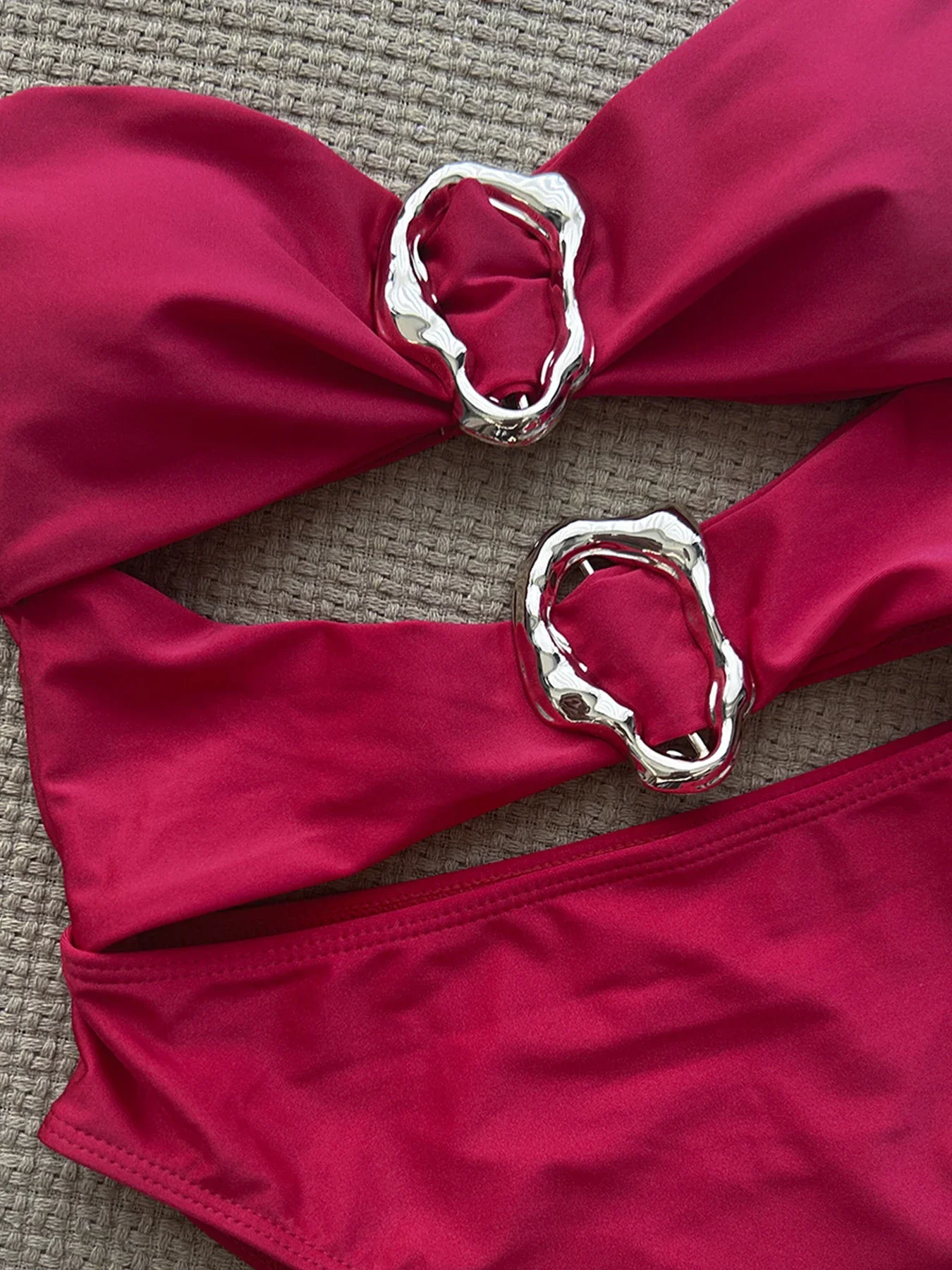 2025 ใหม่เซ็กซี่ Hollow Out One Piece ชุดว่ายน้ําผู้หญิง Bandeau Push Up ชุดว่ายน้ําหญิงชุดว่ายน้ํา Beachwear Monokini