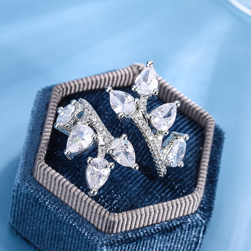 

New Shiny White Zircon Women's Ring Exquisite 925 Silver Plated Women's Jewelry Anniversary Gift Wedding Party Gift