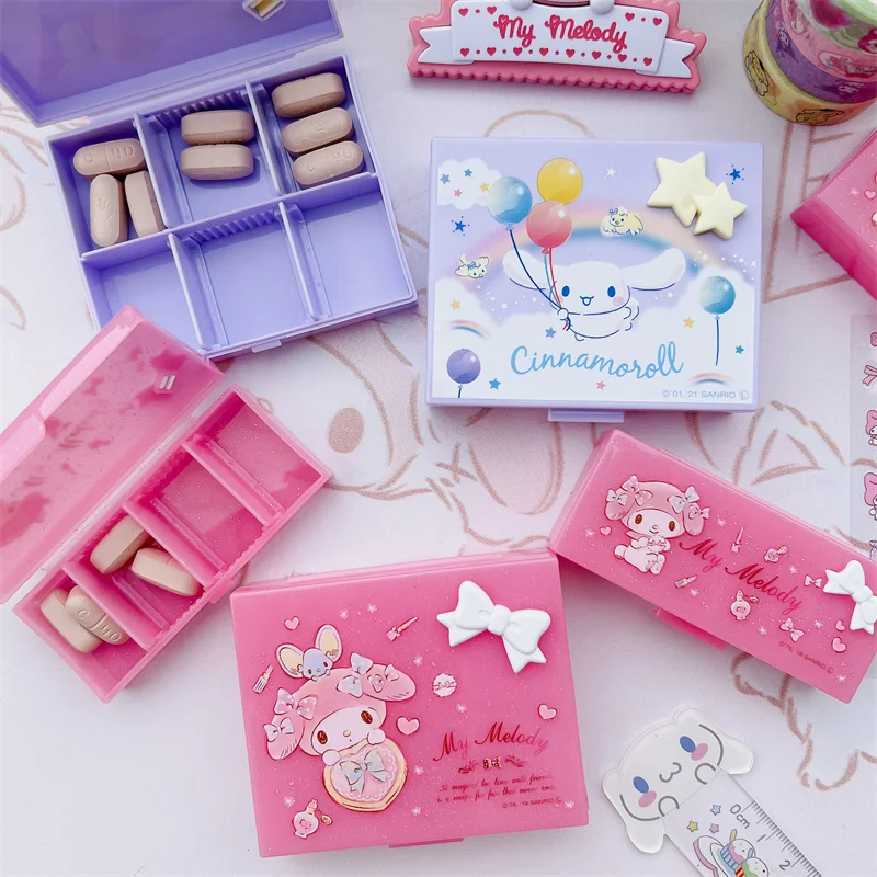 Sanrio Kawaii My Melody Cinnamoroll kotak pil portabel disegel Mini pil Dispenser organizer perhiasan kartun kotak Anime hadiah anak-anak