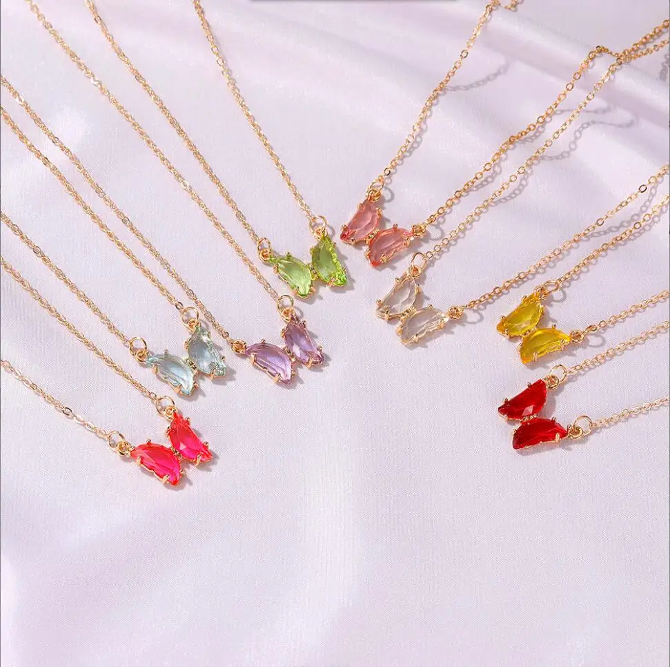 

1PC Butterfly Necklace For Women Aesthetic Pink Purple Crystal Pendant Choker Chain Jewellry Collars Jewelry F1962
