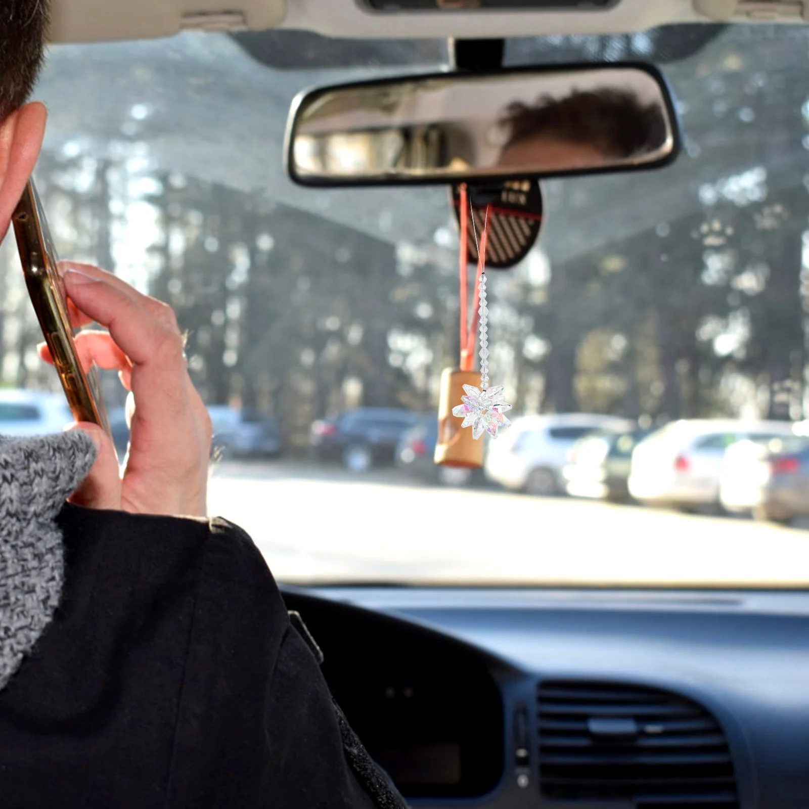 

Crystal Snowflake Hanging Decoration 3D Shiny Suncatcher for Window Garden Outdoor Indoor Decor Festive Party Home Christmas