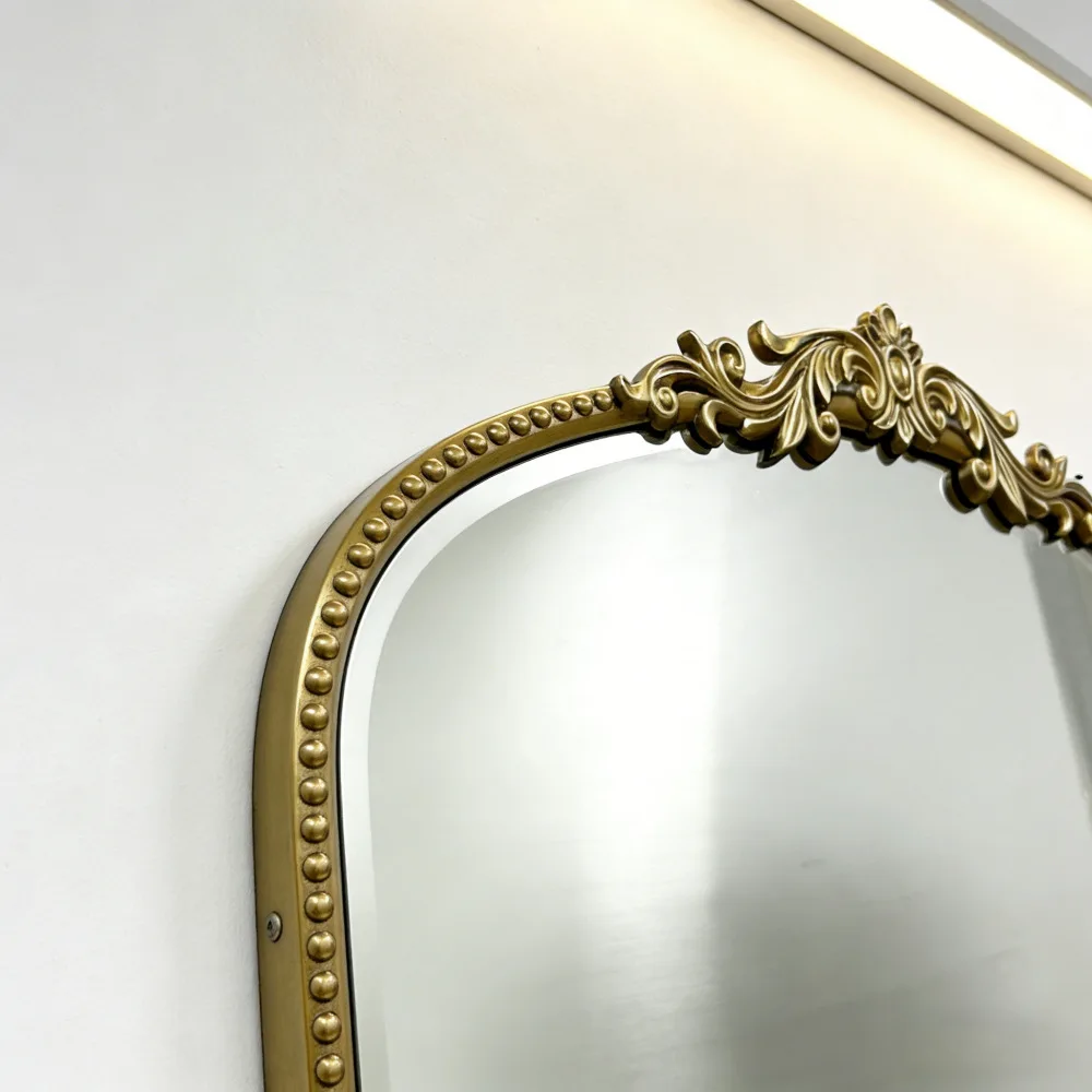 American craft round mirror sun hanging mirror light luxury decorative wrought iron non-punching wall hanging mirror manufacture