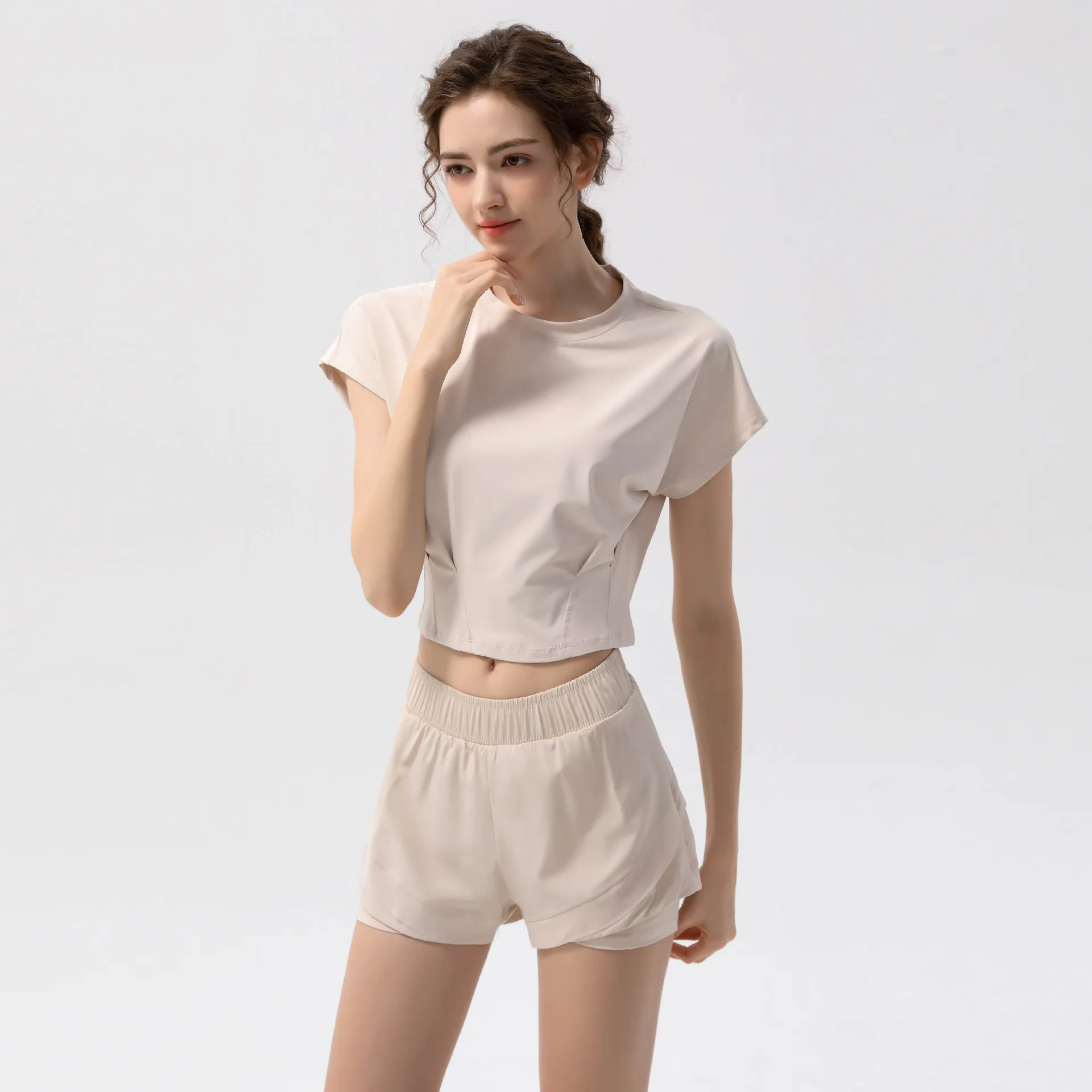 

Women's Fashionable Loose Short Sleeve Sportswear 2pcs/set Breathable Ice Feeling Casual Yoga Suit for Fitness Running