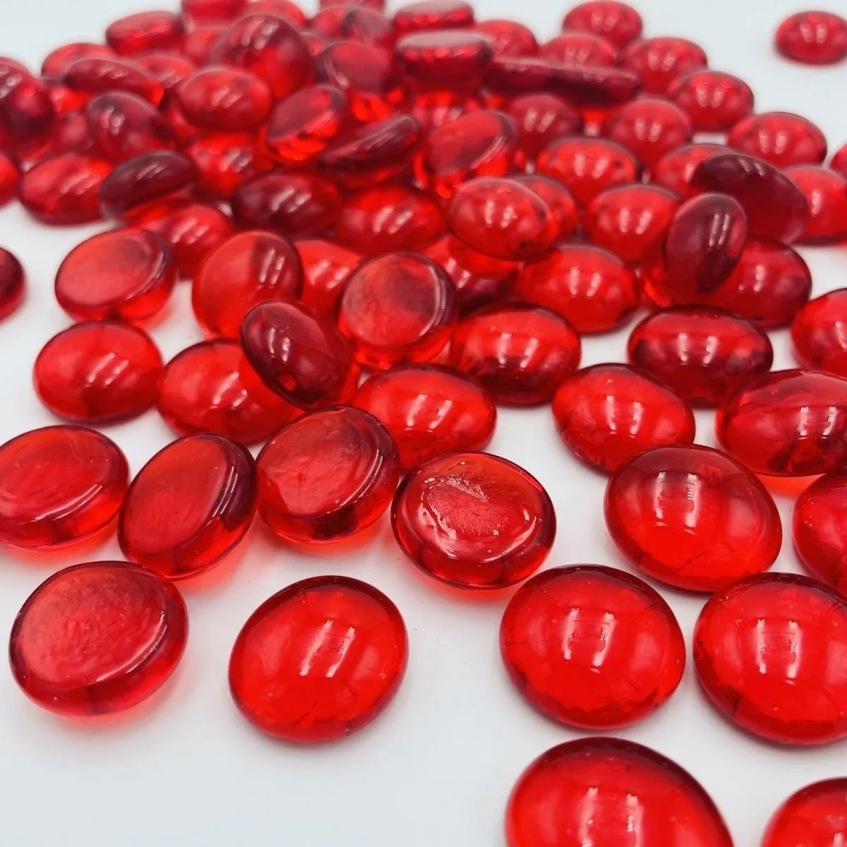 Colored pebbles and glass beads transparent glass aquarium decorations for aquarium landscaping and hydroponic decoration