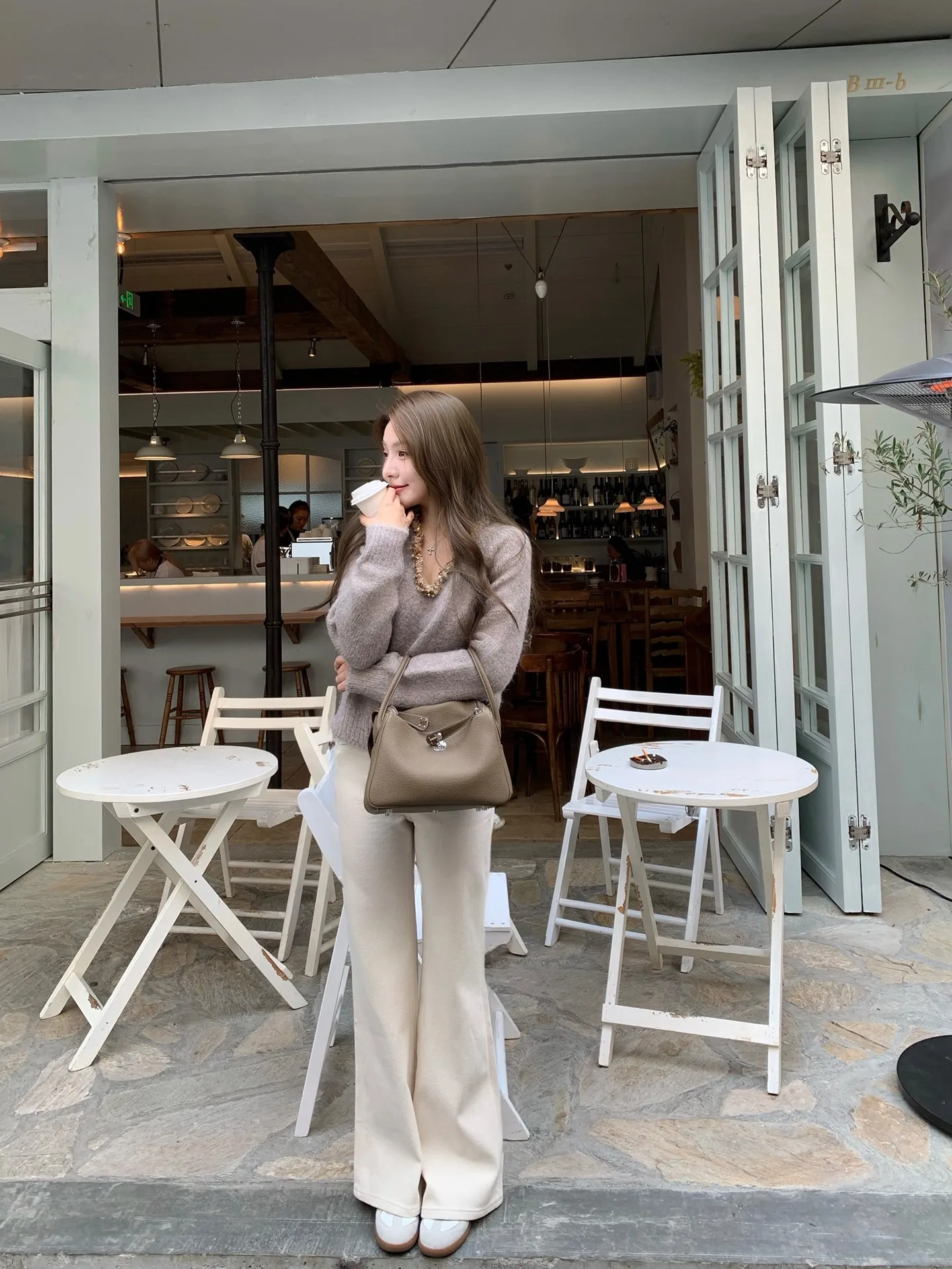 

Handmade Knitted Pearl Decorated Special Yarn Loose Women's Sweater Morning Bean Lazy Sle Commute Faion V-ne Long Sve