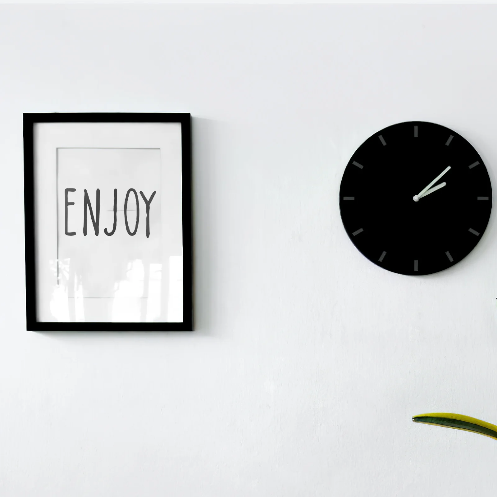 

5 Sheets Adhesive Mailbox Numbers Decals Glow in The Dark Letter Stickers for Home Office Exterior Wall Easy Apply Removable