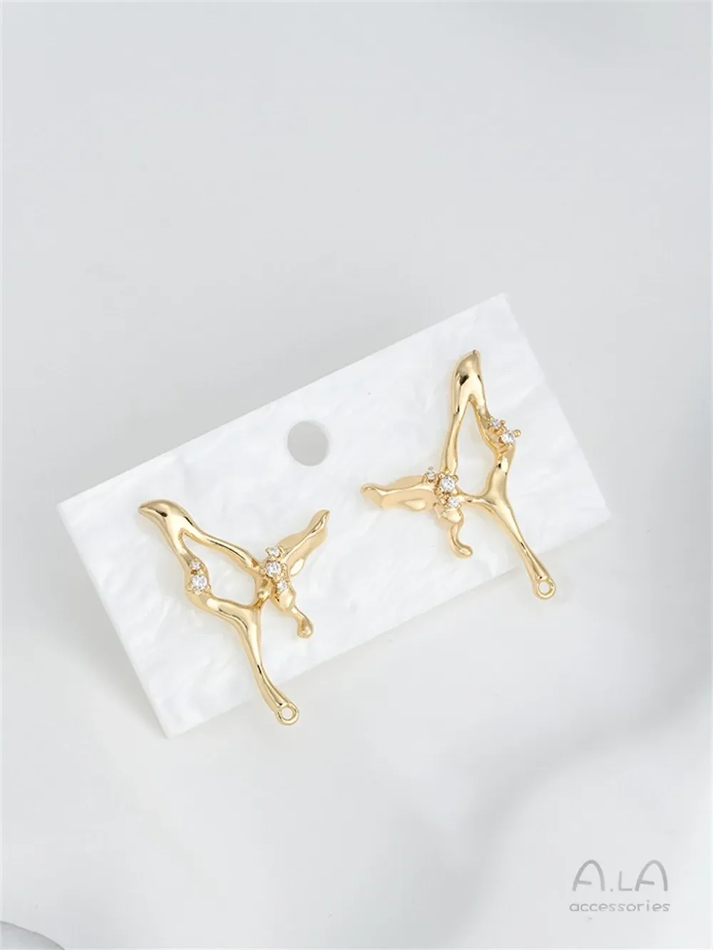 14K الذهب مطعمة الزركون غير النظامية فراشة حزام أقراط أذن منسدلة 925 الفضة إبرة DIY بها بنفسك اليدوية الأذن مجوهرات المواد E400